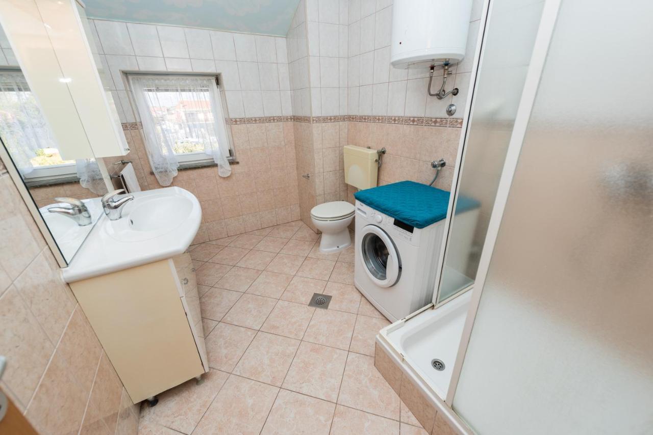 Apartmants Ivana & Toni Privlaka  Exteriör bild